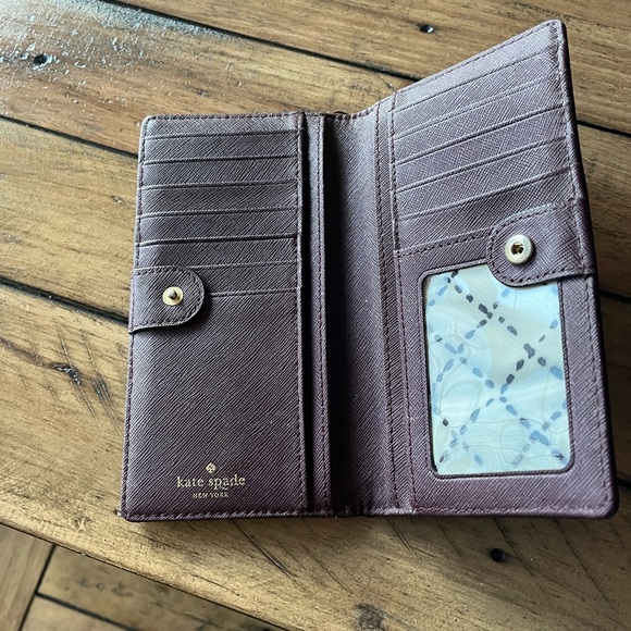 Kate Spade purple wallet - Picture 3 of 3